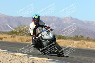 media/Feb-13-2022-SoCal Trackdays (Sun) [[c9210d39ca]]/Turn 7 Inside (1040am)/